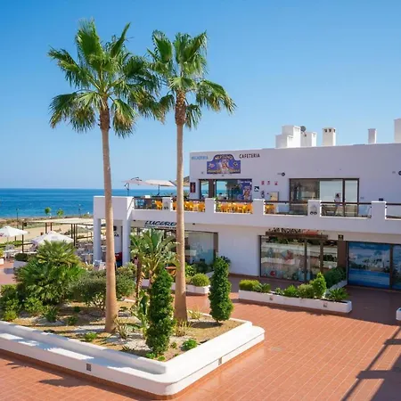 Cerezas Apartment *